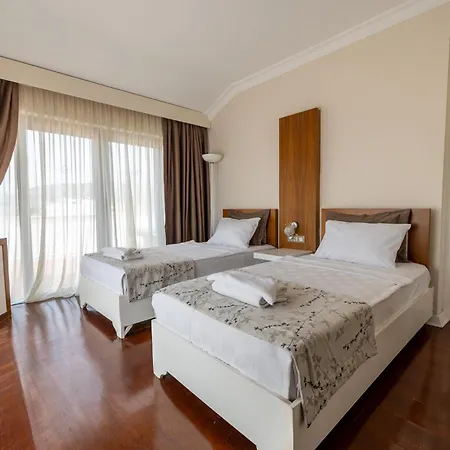 Sentinus 4* Kusadası