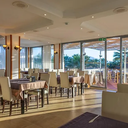 Sentinus 4* Kusadası